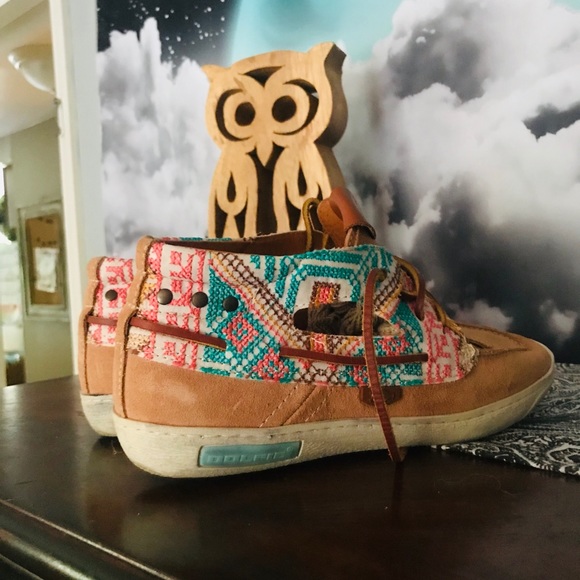 Woman’s Dolfie moccasins size 39 - Picture 3 of 3